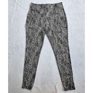 Chicos Snow Leopard Print Ponte Stretch Legging Slimming Pants Size 8R Versatile